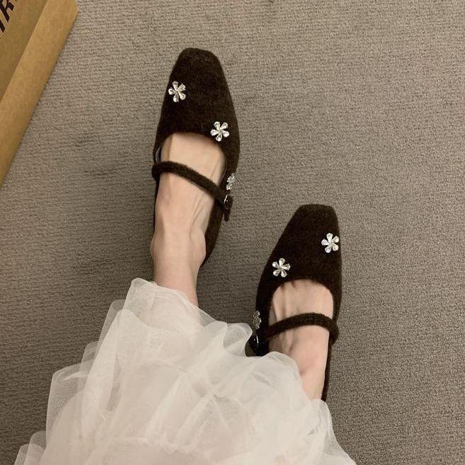 

Increase the height of retro evening breeze temperament rhinestone word with Mao Mao single shoes women s shoes autumn and winter with skir 40 коричневый