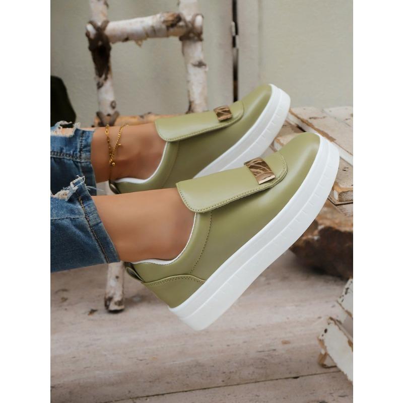 New Autumn European American Style Women's Thick Soled Solid Color Metal Flat Casual Shoes