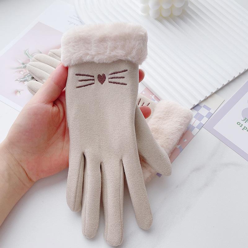 Female thickened cute winter lady riding windproof and cold-proof velvet five-finger riding