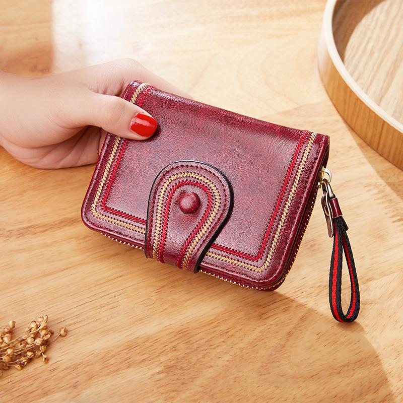Women's Retro Oil Wax Leather Accordion Wallet with Multi-Card Slots and Zipper