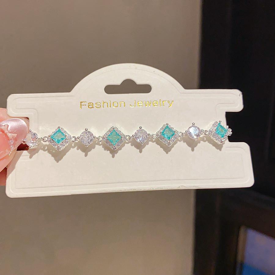 Современный винтажный медный браслет с цирконами в подарок женщине