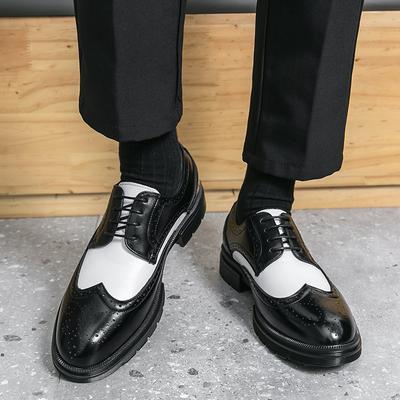 Men Casual Slip On Non-slip Business British Classic Carving Black and White Color Matching Lace Up Small Loafer Shoes