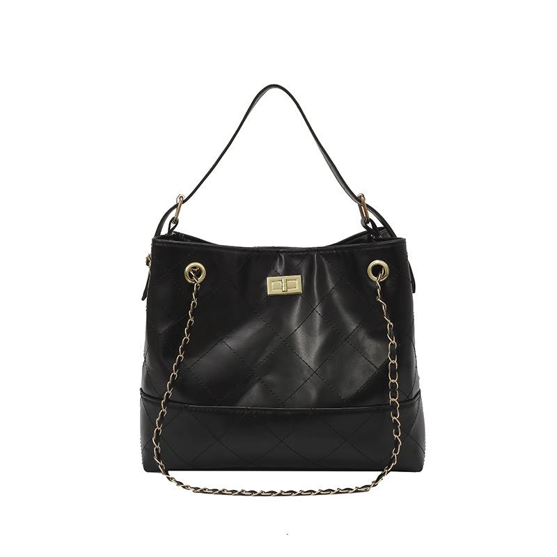 Bag Women's 2025 New Autumn Rhombus Chain Bag Retro Versatile Xiaoxiangfeng Underarm Tote Bag One Shoulder Crossbody Bag