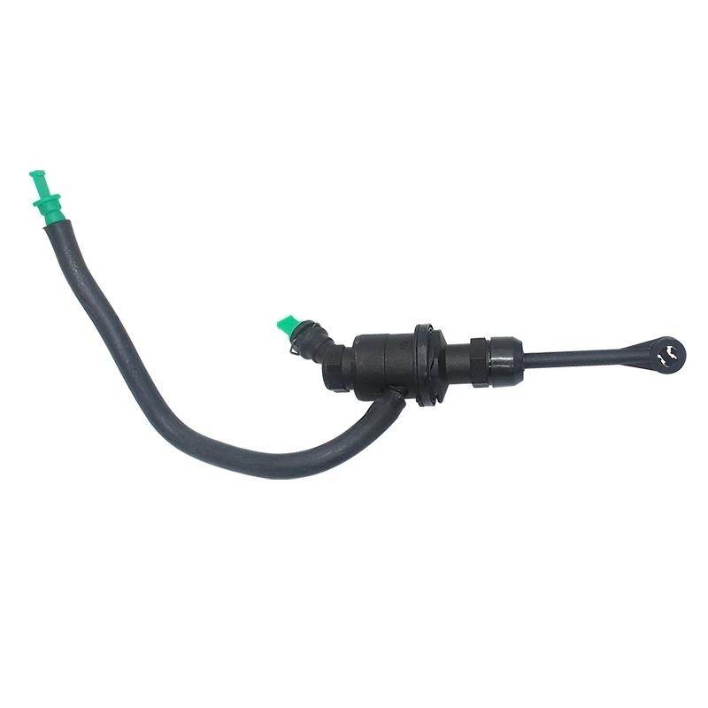Auto Parts Clutch Master Cylinder For Nissan Qashqai X-Trail 30610-ET000 30610ET000