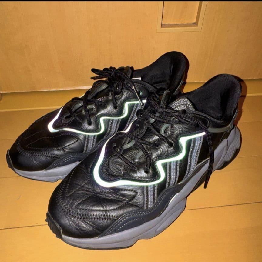 Кроссовки Adidas Ozweego Черные EE7004 26.5см