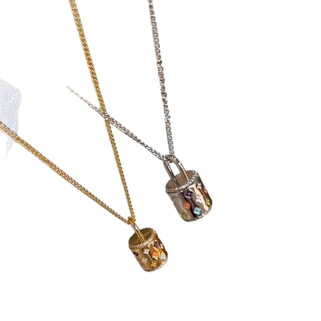 Retro Old Money Wind Gold and Silver Two-color Small Bag Lock Pendant Necklace New Personalized Design Small Fragrant Wind Collarbone Chain