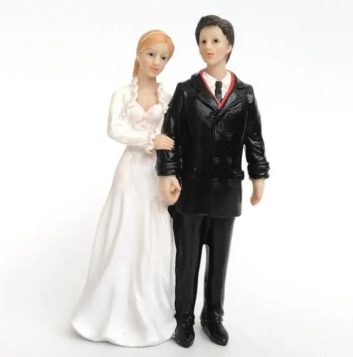 Topper divertenti per torta nuziale Bambole Romantici Sposi Figure Stand Topper Decorazioni Forniture Sposarsi Statuetta in Resina