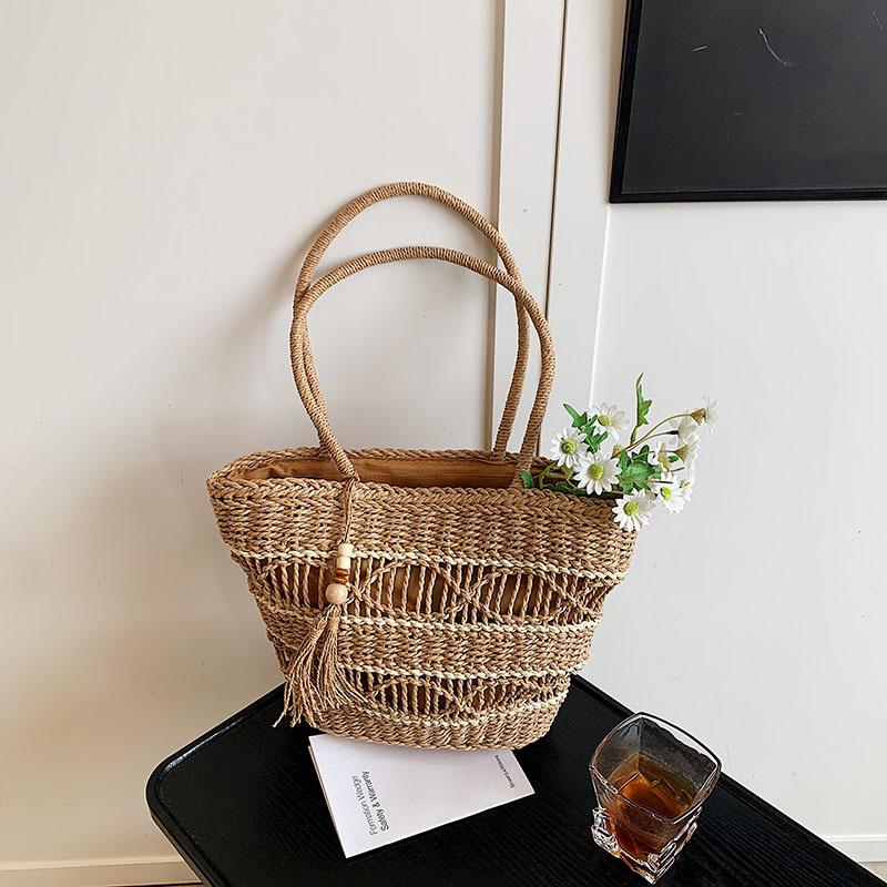 Holiday leisure large-capacity woven bag summer new fashion straw bag versatile shoulder bag