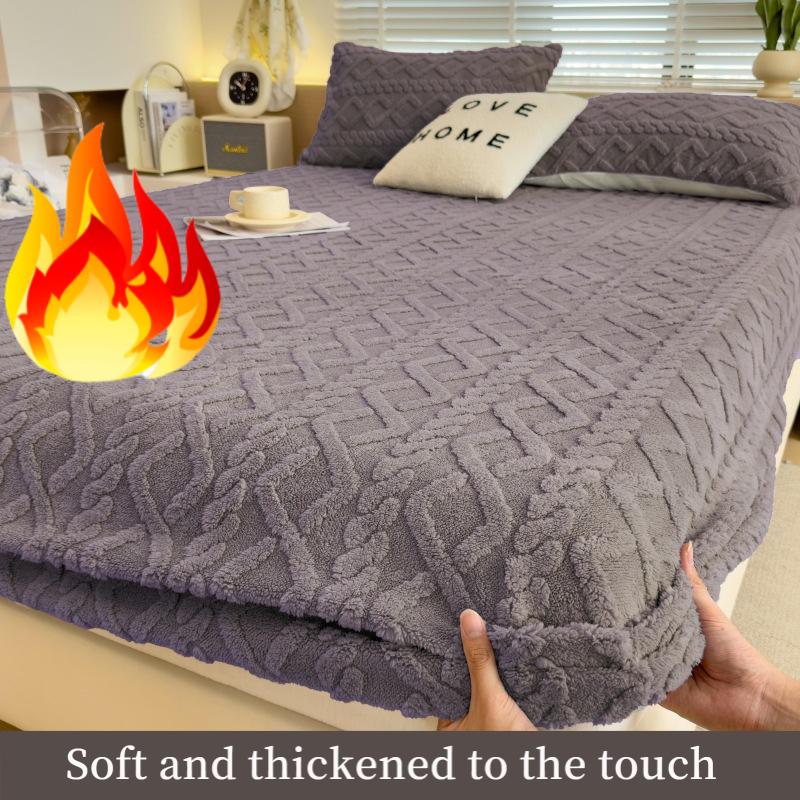 2025 Autumn and Winter Thickened Milk Velvet Bed Sheet,Single Piece Soft Coral Velvet Bed Cover,Taffeta Mattress Protector
