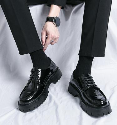 Scarpe in pelle estate nuove stile britannico business dress punta tonda pelle verniciata nera lucida matrimonio sposo testimone scarpe