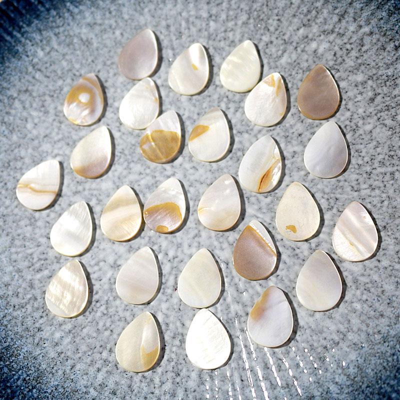 25pcs Water Drop Shape White Shell Mother of Pearl Mosaic Tile for Crafts Decoration for Diy Project, Jewerly Making