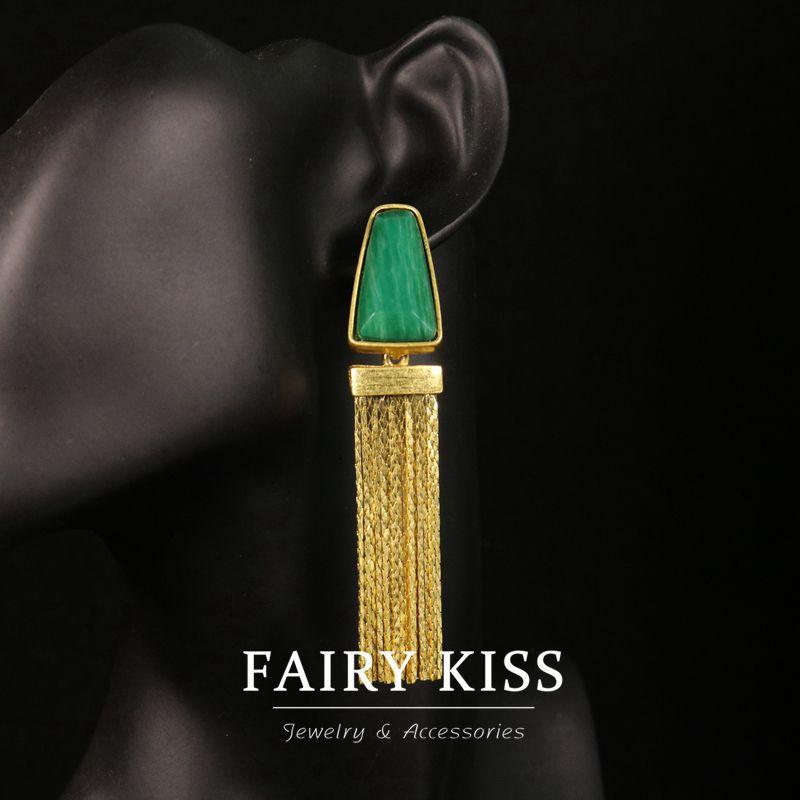 Pendientes de Hombro Largos con Flecos Estilo Palacio, Pendientes con Cadena de Cobre y Piedra Verde de Diseño Personalizado con Temperamento Exquisito