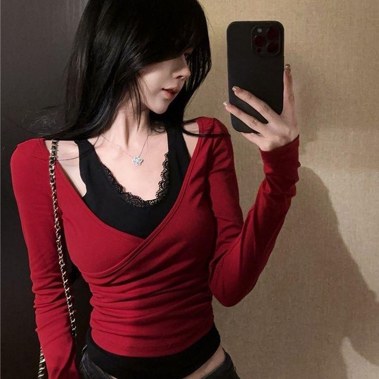 Women's Sexy Red Lace Halter V-Neck Two-Piece T-Shirt