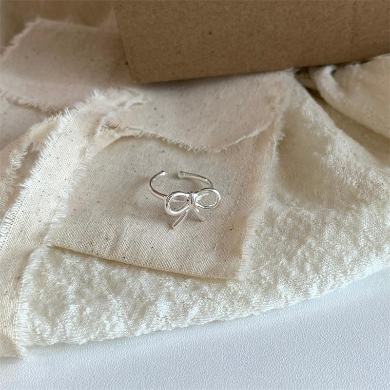 

Bow Pearl Cross Ring Female Ring Design Index Finger Ring