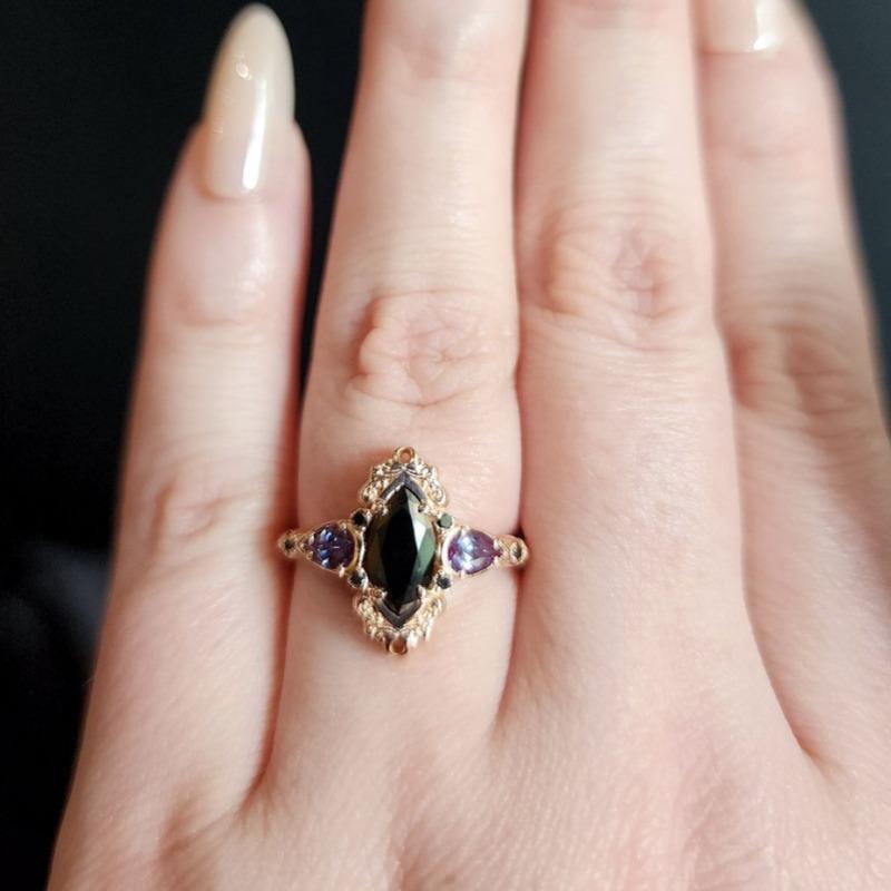 European and American retro court style black horse eye Zircon inlaid luxury personalized women's ring