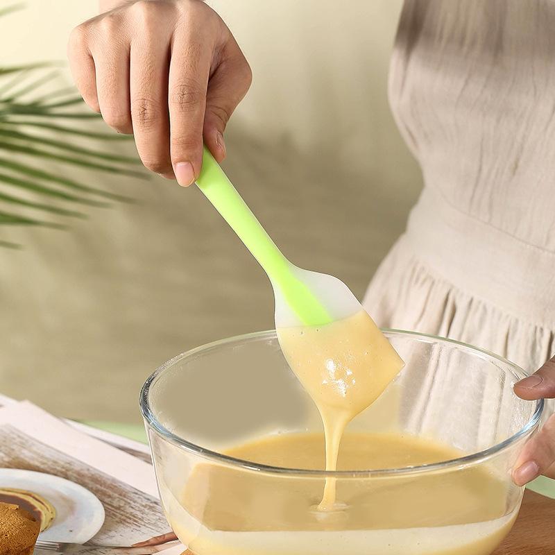 Baking Tools Standard One-piece Translucent Silicone Cake Scraper Cream Scraper Spatula Small