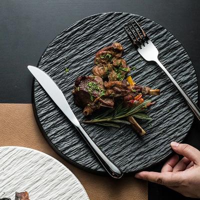 Kreativní západní stolní nádobí Keramický kulatý talíř na steak a těstoviny Kuchyňské náčiní Jemné nádobí na vaření Černý kamenný vzor Plochý talíř