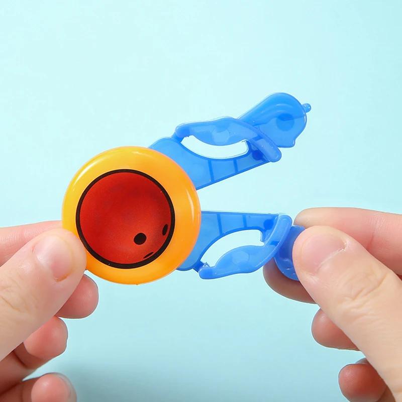 5/10pcs Mini Flying Saucer Handheld UFO Catapult Toy for Kids Birthday Party Favor Treat Guest Gifts School Board Game