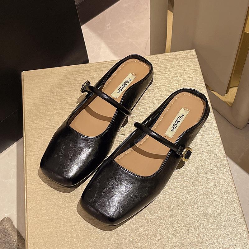 French Bag Head Half Slippers Women's Spring Wear 2025 New Flat-bottomed Fashion with Skirt Muller Lazy Sandals Single Shoes