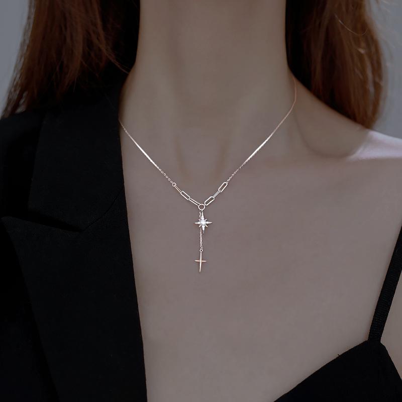 Collier Choker Croix Étoile Diamant – Noël Polyvalent Design Étoile à Pampille