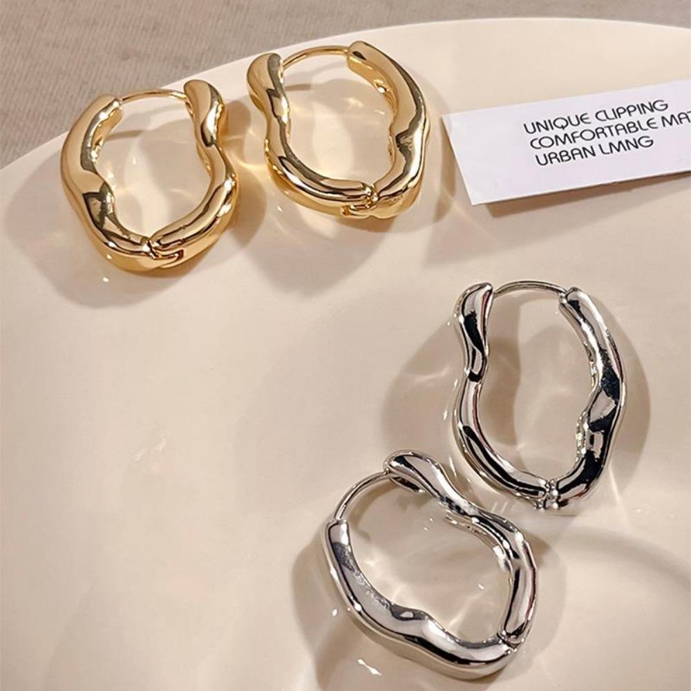 Korean Metallic Simple Geometric Earring for Women 2025 Fashion New in High-end Unique Hoop Earrings Simple Girl Accessories