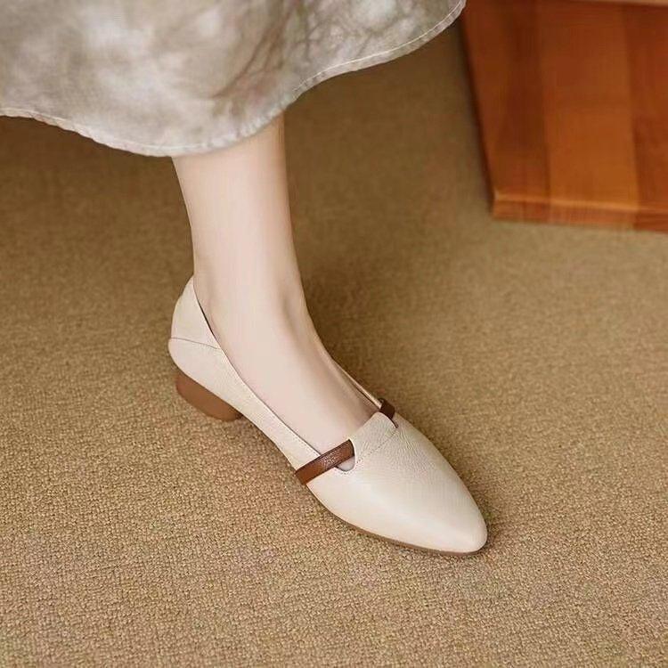 French lightweight single shoes spring pointed head color matching soft sole light mouth ins low heel small leather shoes