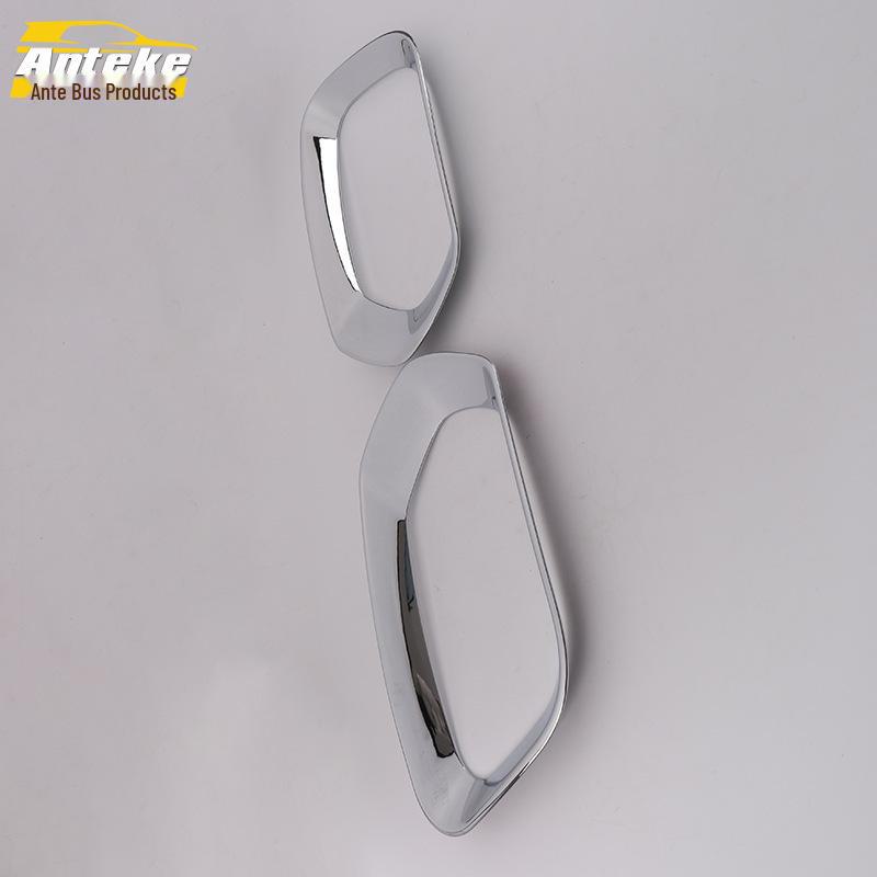 

Крышка переднего противотуманного фонаря Haval H6 2014 — хромированная отделка