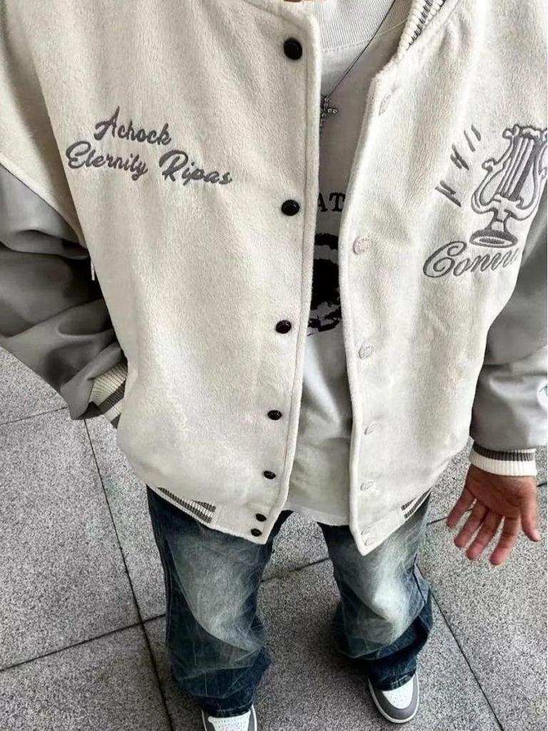 Unisex College Style Baseball Jacket with Embroidered Stand Collar - Trendy, Loose-Fit Outerwear for Autumn