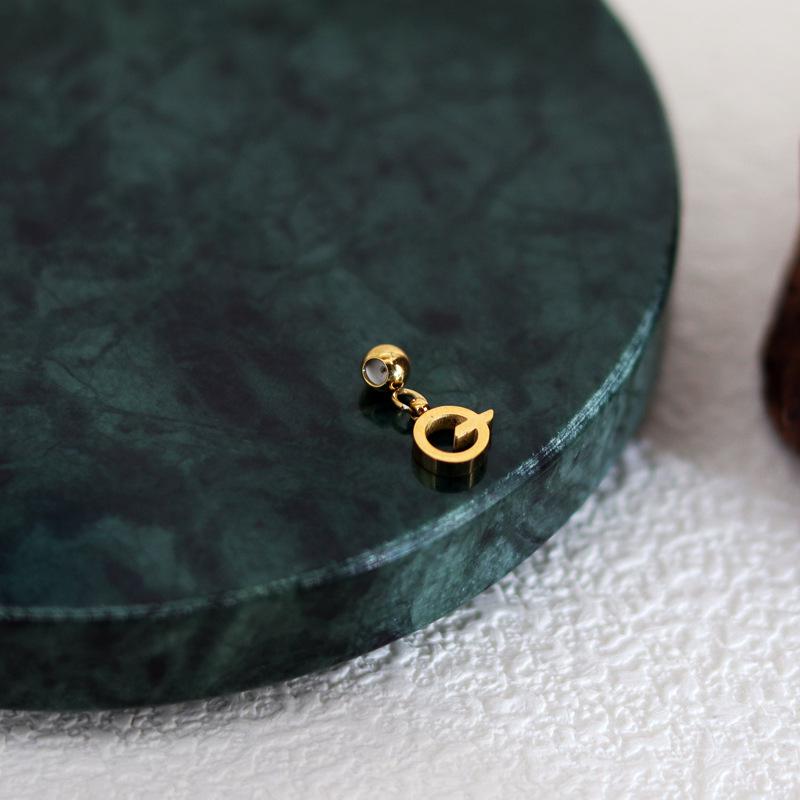 DIY Letter Necklace: 26 English Letter Pendant, Pull-Out Chain, Personalized Single Pendant Accessories