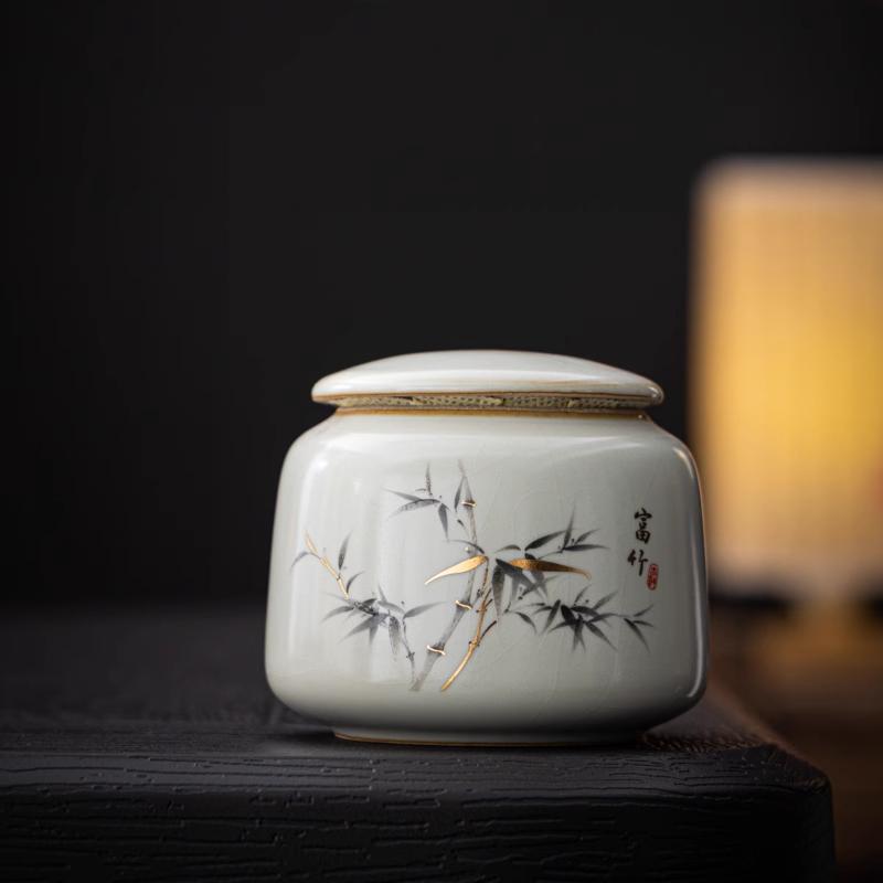 

Small Ceramic Cat Ru Kiln Tea Can Longjing Oolong Tea Packaging Sealed Container