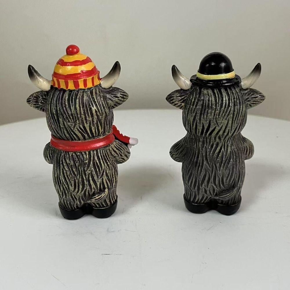 2pcs Cute Highland Cattle Ornament Resin Animal Figurine Sculpture Home Decor Cow Statue  Farmhouse