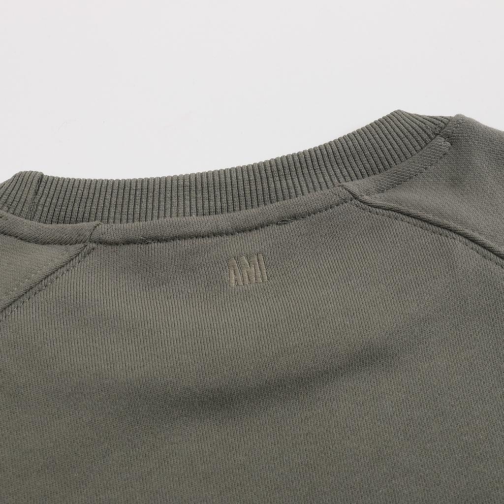 AMI 2025 Höst/Vinter Ny Kollektion Broderad Liten Kärlek i Samma Tygfärg Högkvalitativ Bomull Huvtröja med Rund Hals för Par