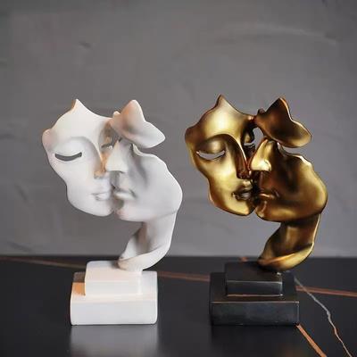 Decoración para el hogar
– Estatuillas