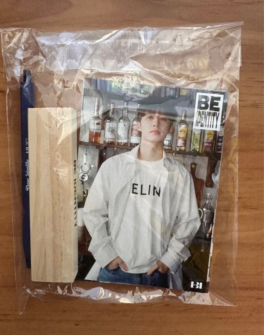 

[USED] B.I Hanbin Korean Event Goods 2024 Calendar