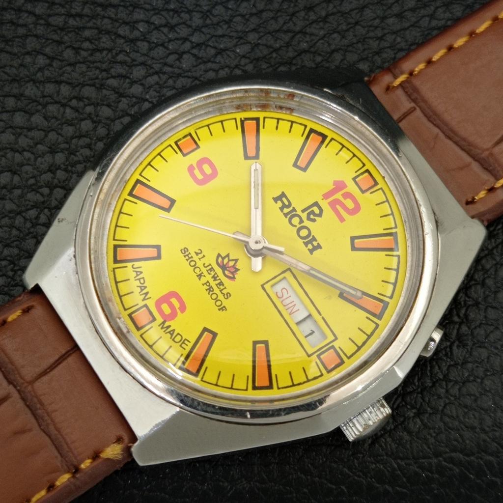 RICOH R31 AUTOMATIC VINTAGE JAPAN MENS YELLOW COLOR DIAL WATCH a707636-1