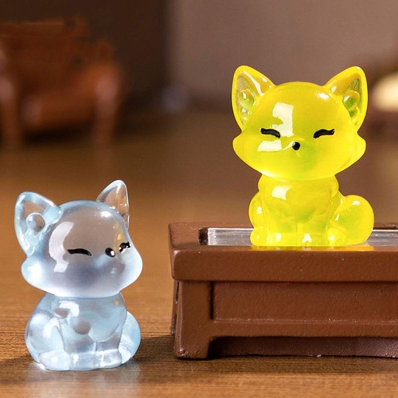 6pcs Cute Little Foxes Sculptures with Glowing in Dark Effect Luminously Animal Figurines for Home Car Interior Decors