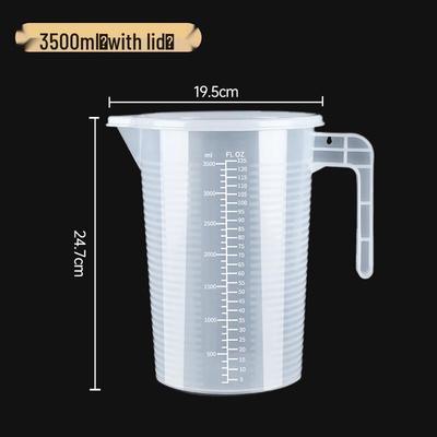 Verdickter Messbecher aus lebensmittelechtem Kunststoff