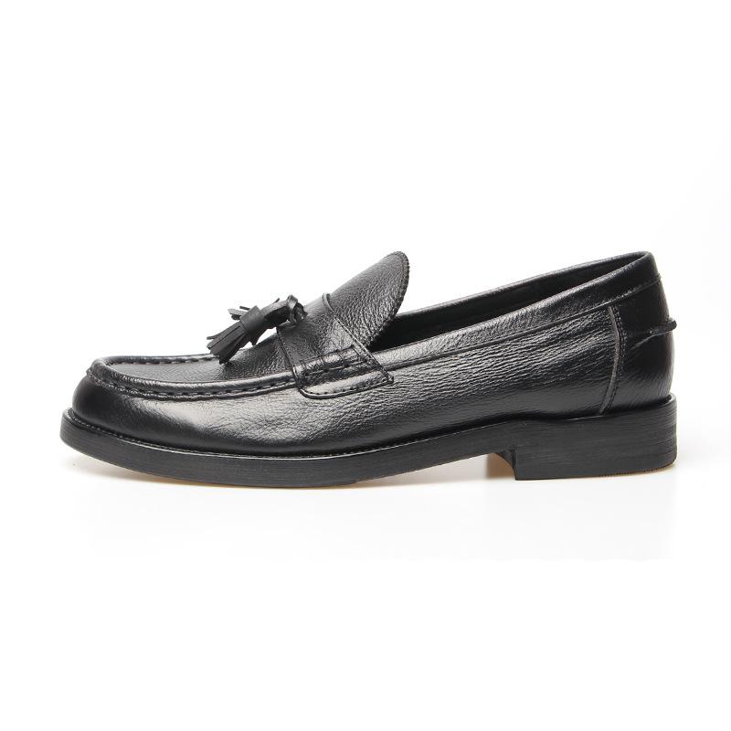 Handmade Design Slip On Loafers For Men Business Formal Shoes Genuine Leather Breathable Men Flats Fashion Tassel Soft Moccasins