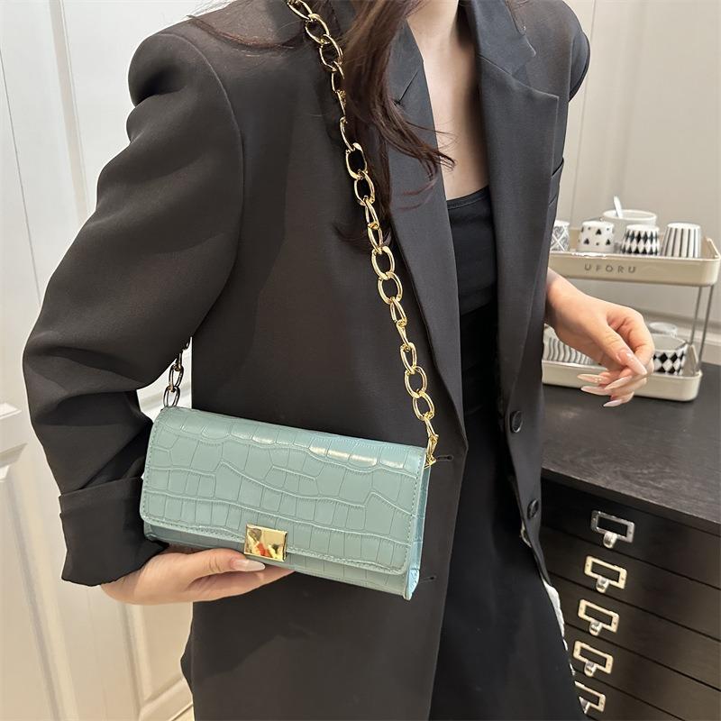 Summer New Chain Simple High-end Texture Solid Color Casual Portable Shoulder Underarm Bag Women