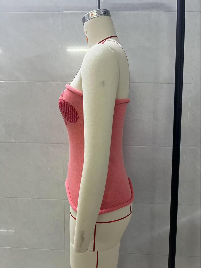 European & American Sexy Hot Sleeveless Knitted Bandeau Top for Women, 2025 Collection.