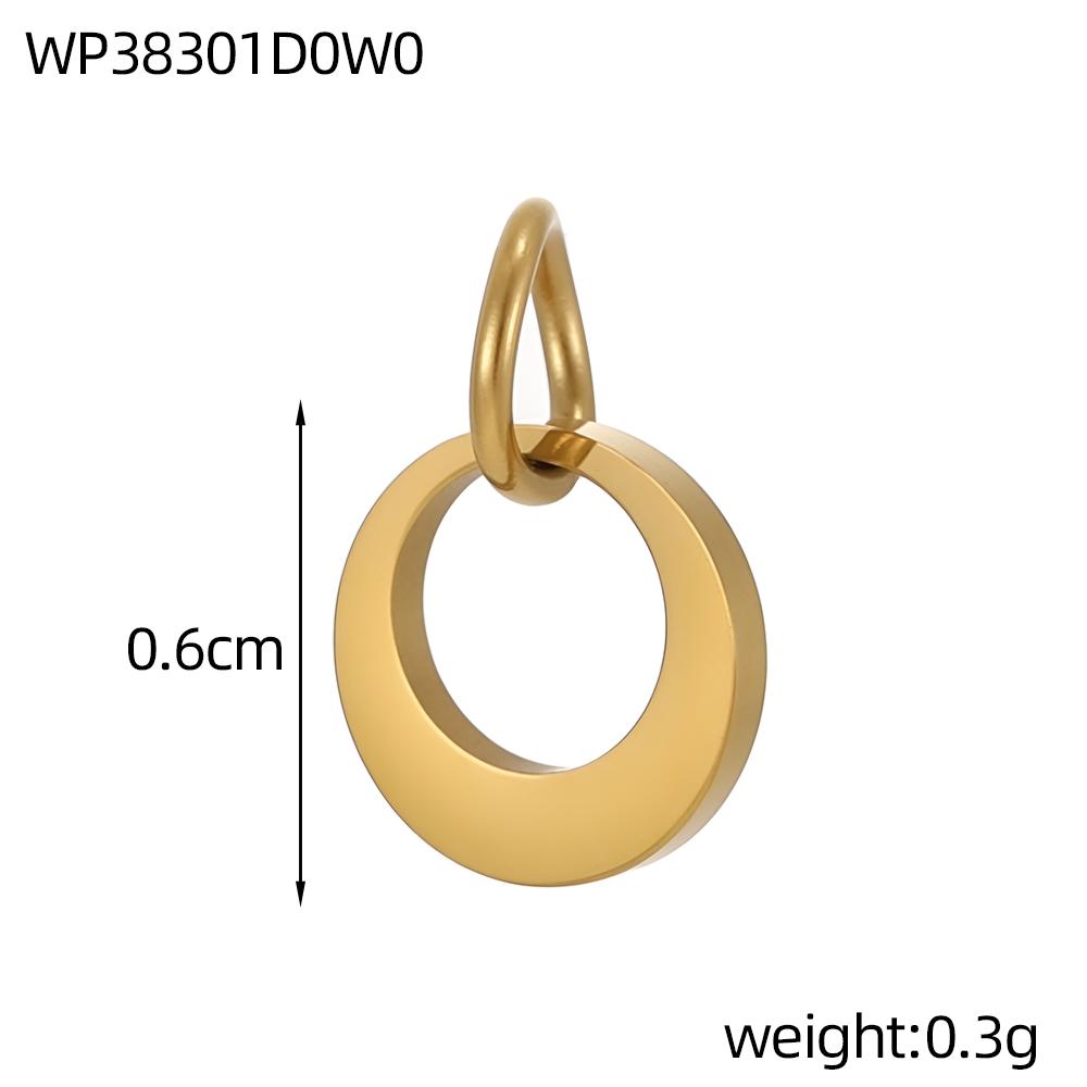 CARLIDANA Trendy 3D Spaceman Astronaut Pendant Space Themed Gold Plated DIY Accessories Stainless Steel Moon Heart Jewelry Charm