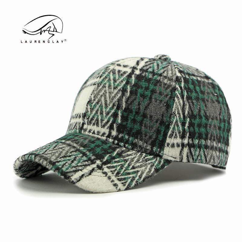 

Hat Women s Autumn and Winter New Versatile Hard Top Baseball Cap Men s Retro Color Plaid Cap Sunscreen adjustable