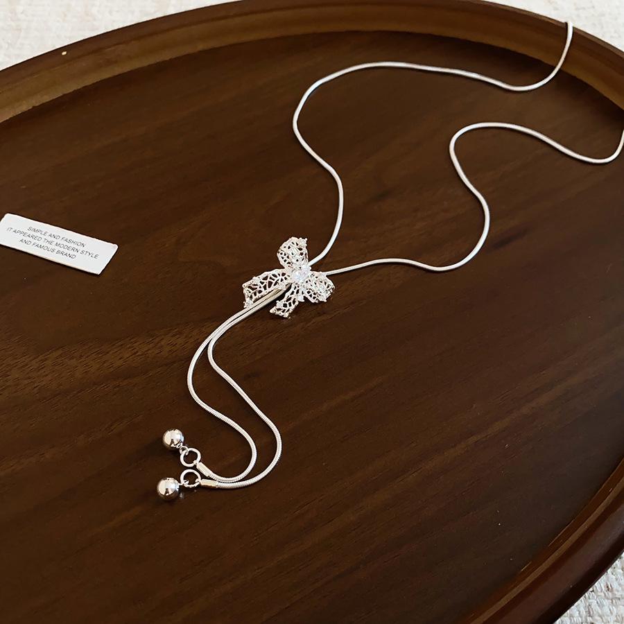 Elegant Korean Silver Butterfly Knot Necklace - Adjustable Clavicle Chain for Women, 2026 Collection