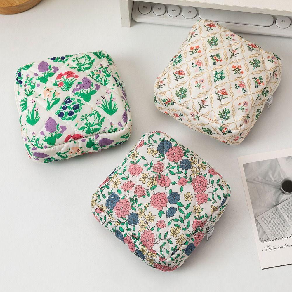Quilted Cotton Sanitary Napkins Bag Travel Organizer Portable Storage Pouch Multipurpose Printed Floral Storage Bag Eerphones