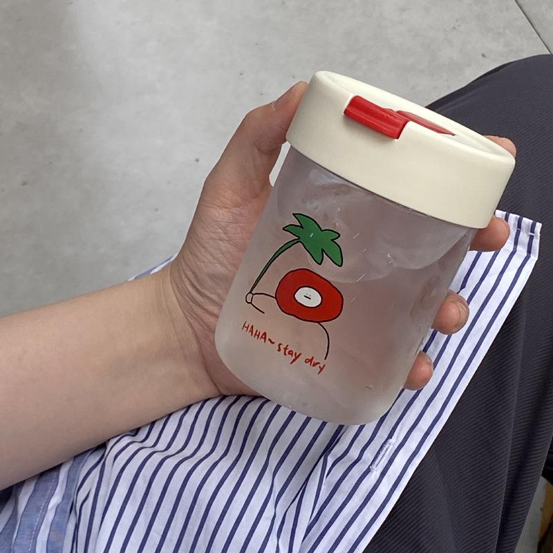 

Мультяшный красный расписанный вручную помидор герметичная чашка-соломинка пластиковая чашка экологически чистая термостойкая и без запаха тритановая чашка для пары 380ml