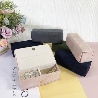 Parures et bijoux – Boîtes à bijoux