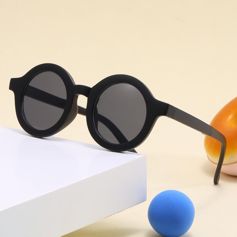 2025 UV400 Foldable, Portable, Sunshade, Sunscreen, And UV400 Resistant Glasses New Fashionable Children's Cute Baby Sunglasses,