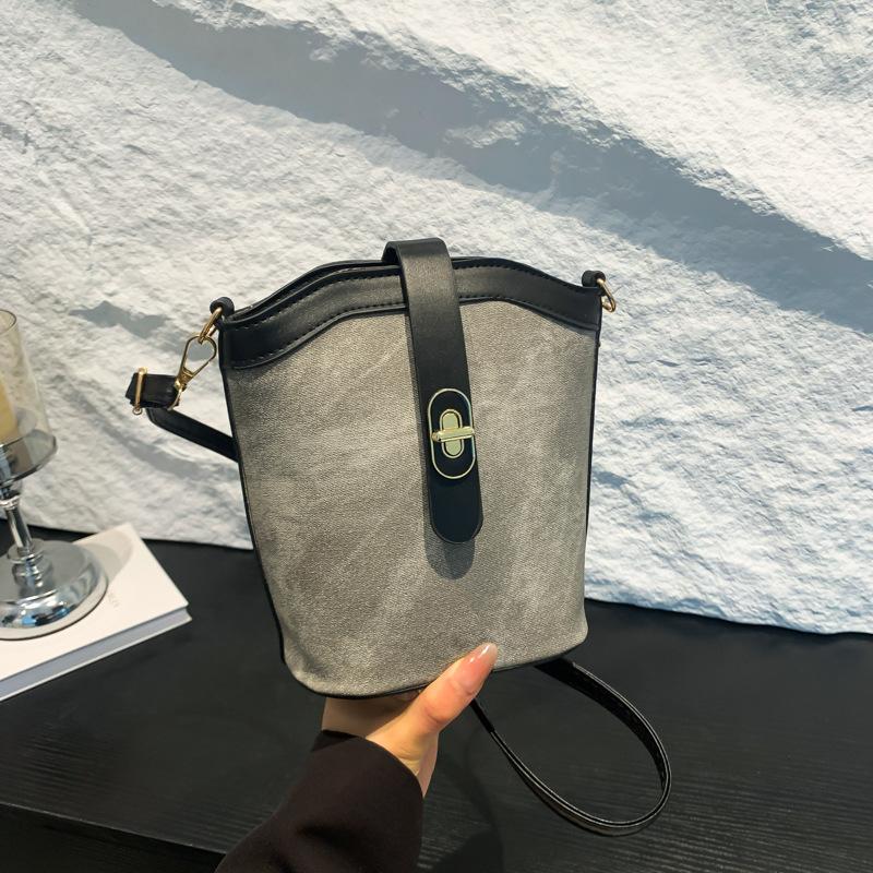 

Повседневная контрастная сумка Niche Повседневная женская сумка Модная ретро-сумка через плечо Модная сумка-ведро на одно плечо