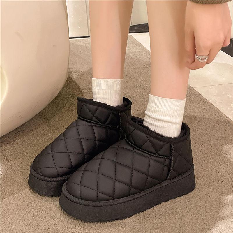 

Модные кожаные водонепроницаемые женские зимние ботинки на платформе с флисовой подкладкой, дизайнерская роскошная мода 2025, зимняя нескользящая обувь с круглым носком для женщин 40