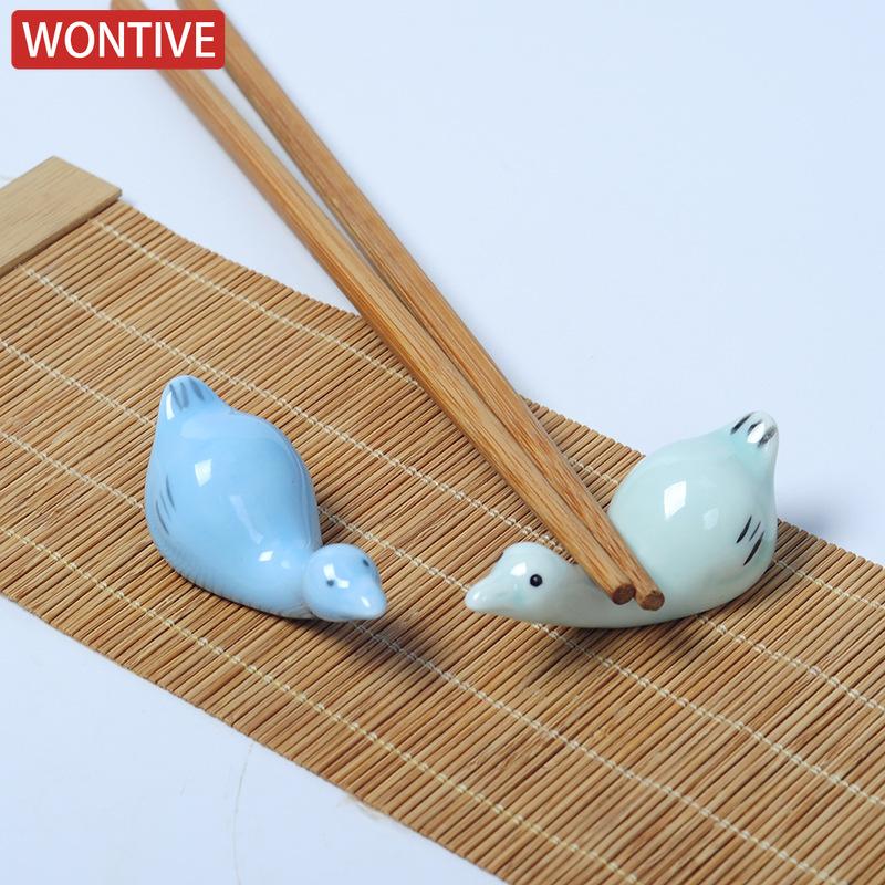 2pcs/setCeramic Vegetable Shape Chopsticks Holder Chopsticks Holder Stand Practical Fashion Kitchen Tableware Chopsticks Holders